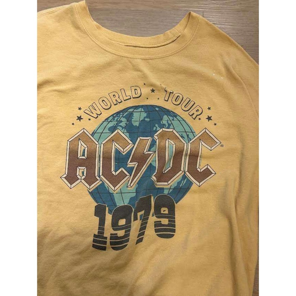 AC/DC World Tour 1979 Graphic Sweatshirt Yellow XL Rock Band Pullover Fleece